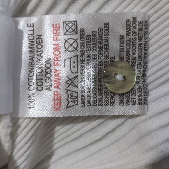 TinTin White Ribbed Button Up Lettuce Hem Top Girl's Size 14 - Picture 8 of 8